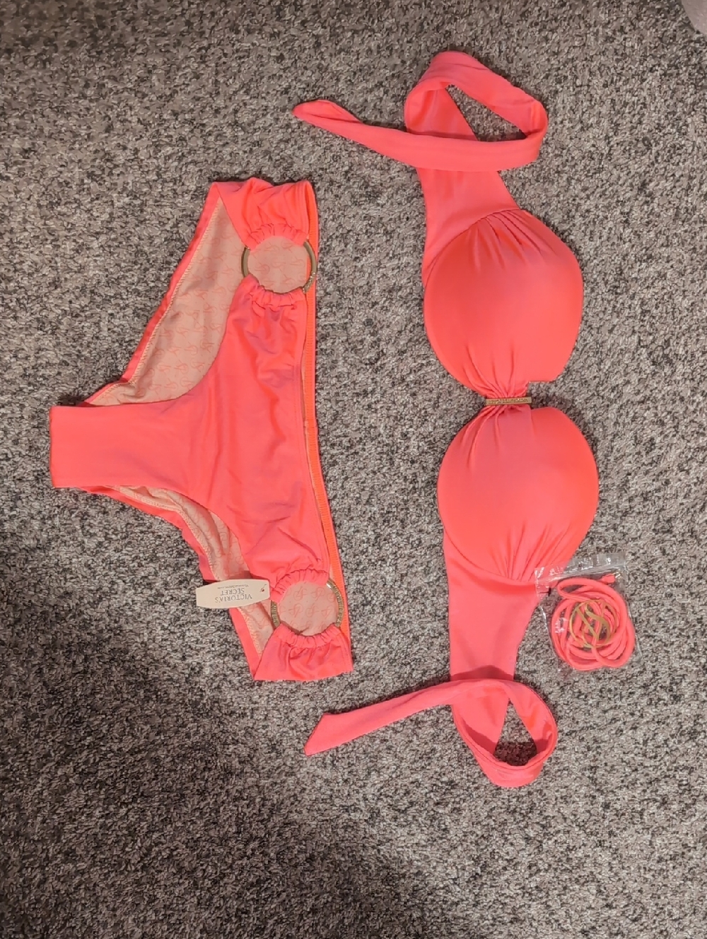 Victoria's Secret Coral Bikini top & Cheeky Hipkini bottom, NWT - Picture 3 of 7